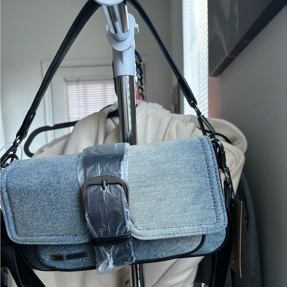 **NEVER WORN** steve madden denim btorrid shoulder bag